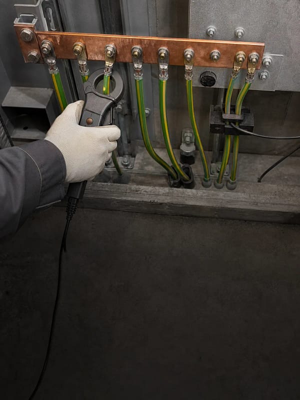 Medição de aterramento elétrico